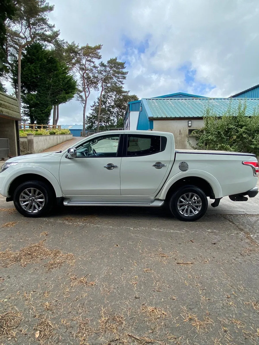 2017 MITSUBISHI L200 BARBARIAN 4X4 PICKUP - Image 1