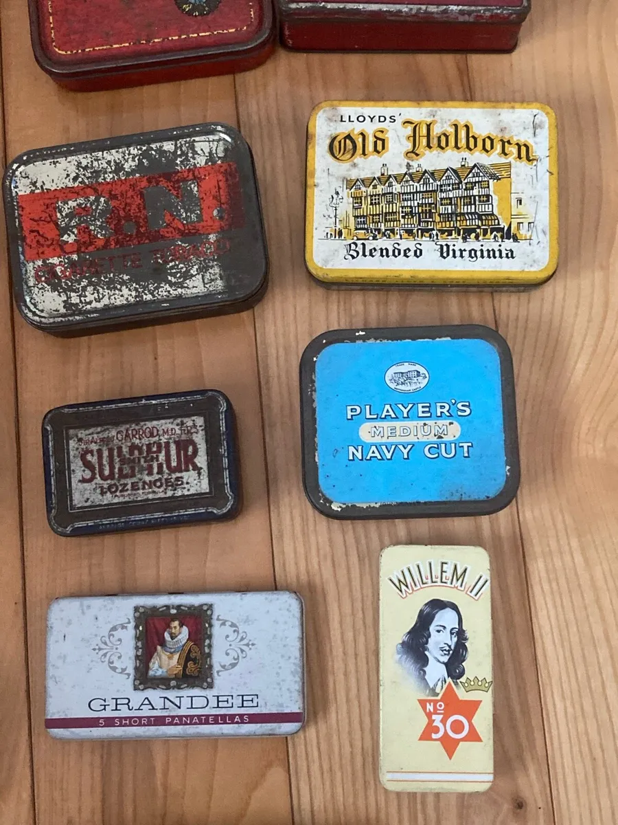 Pub memorabilia - Image 3