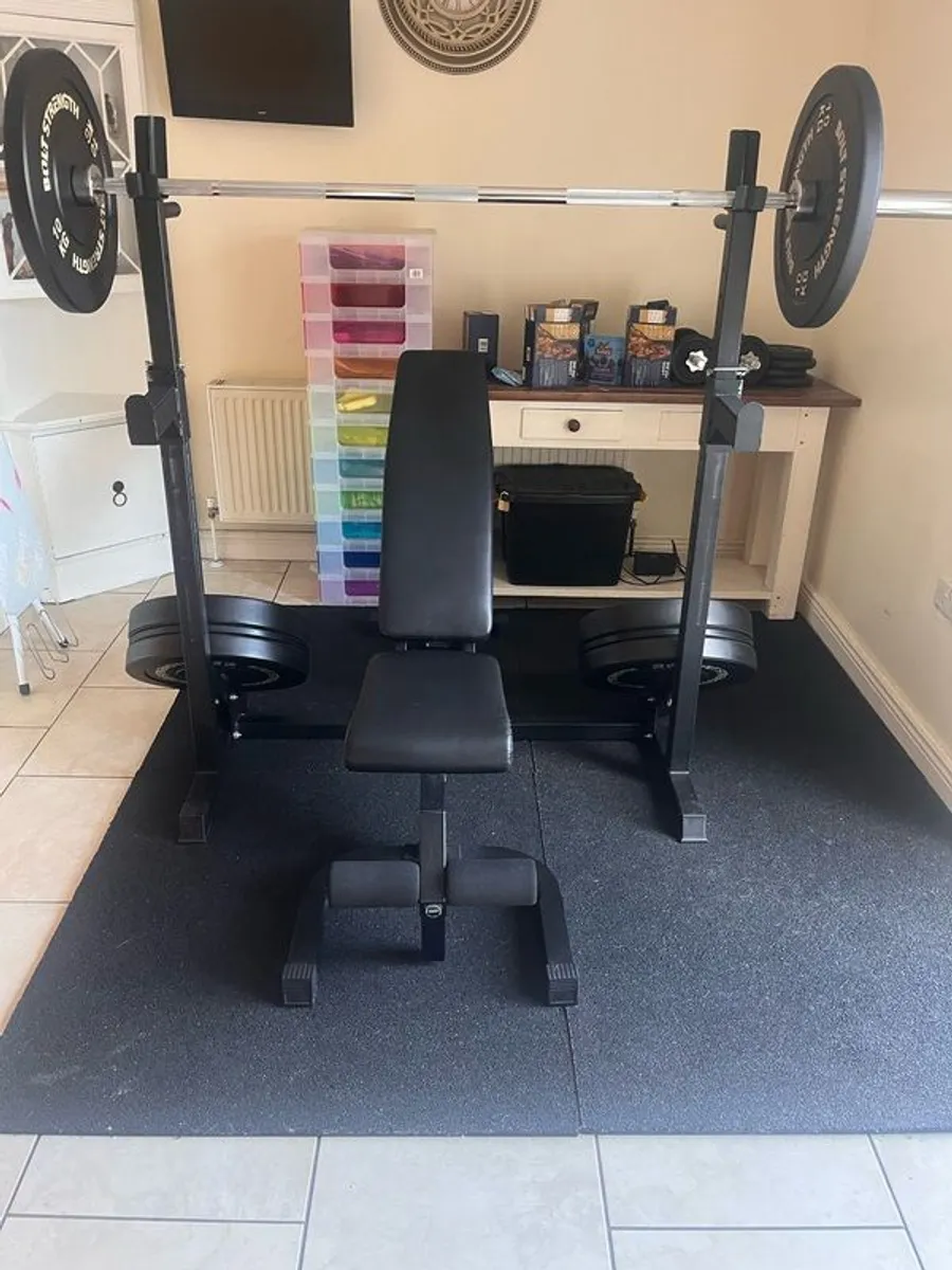 weights and bench - Image 1