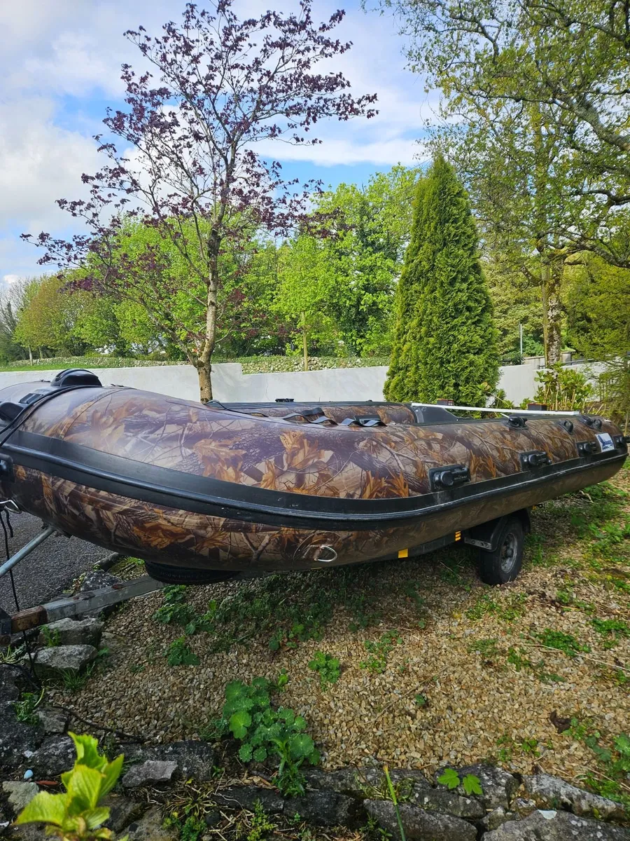 Boat - Image 1