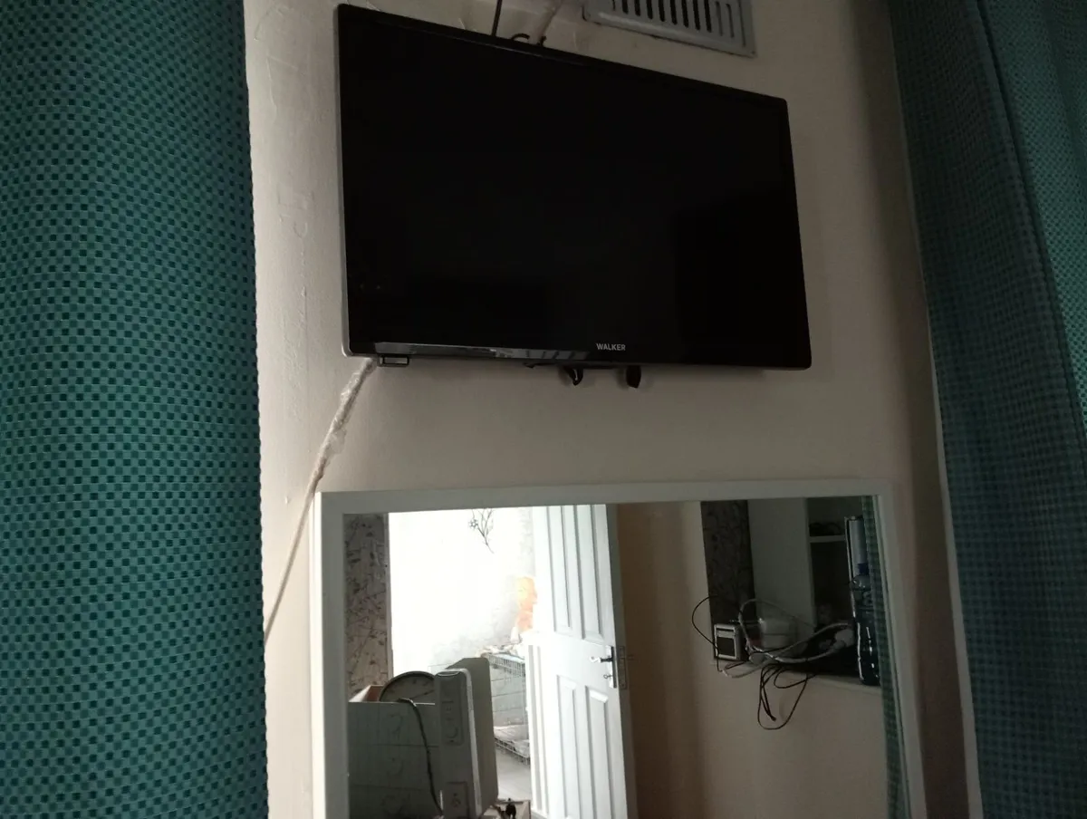 Small flat screen tv. - Image 2