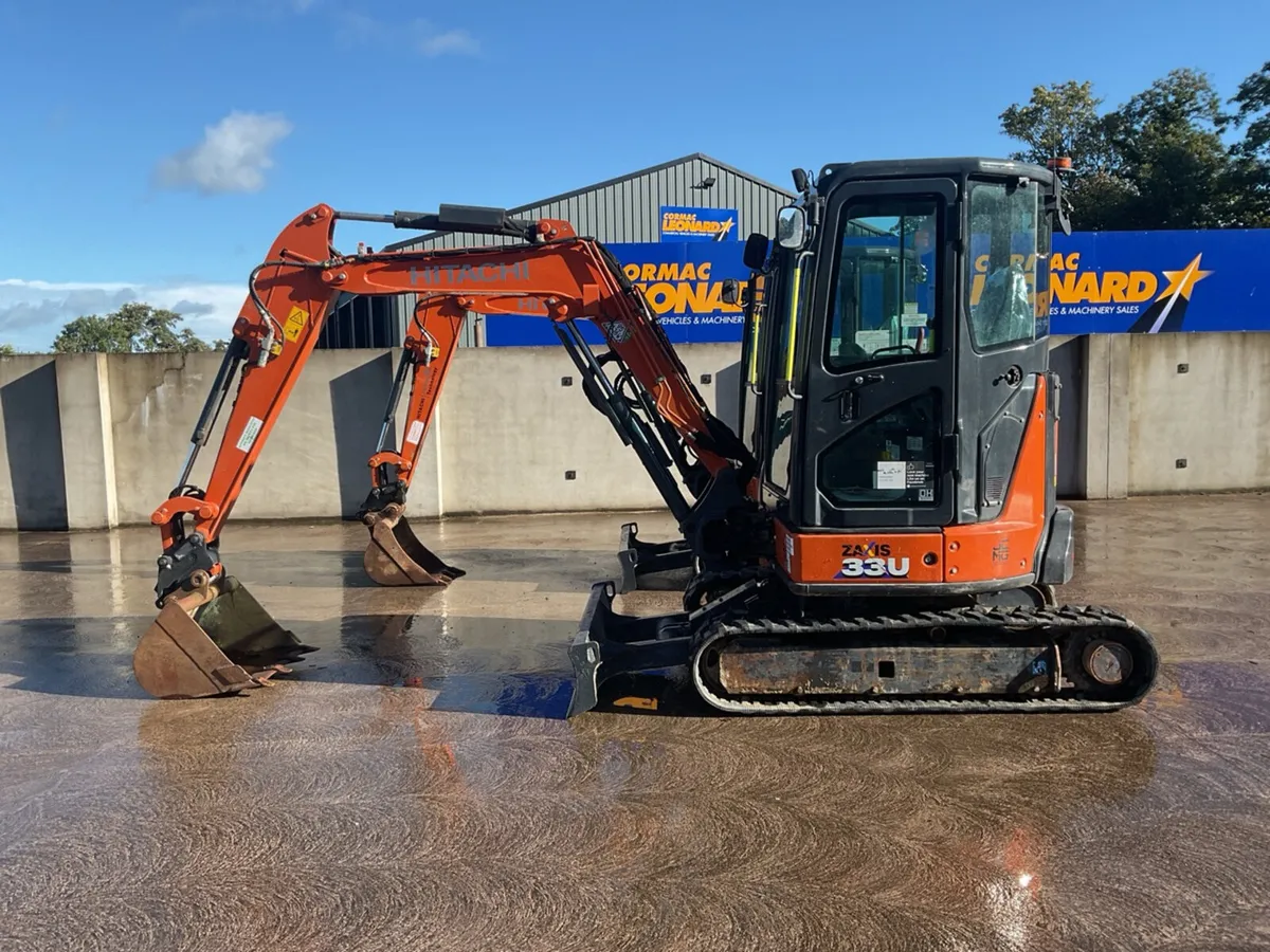 2023 HITACHI ZX33U-6-CX Mini Excavator - Image 3
