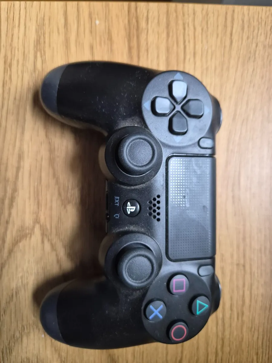 PS4 Video games also a contoller - Image 2
