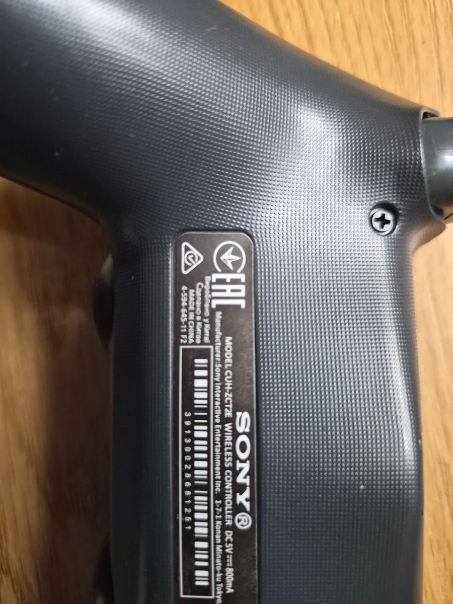 PS4 Video games also a contoller - Image 3