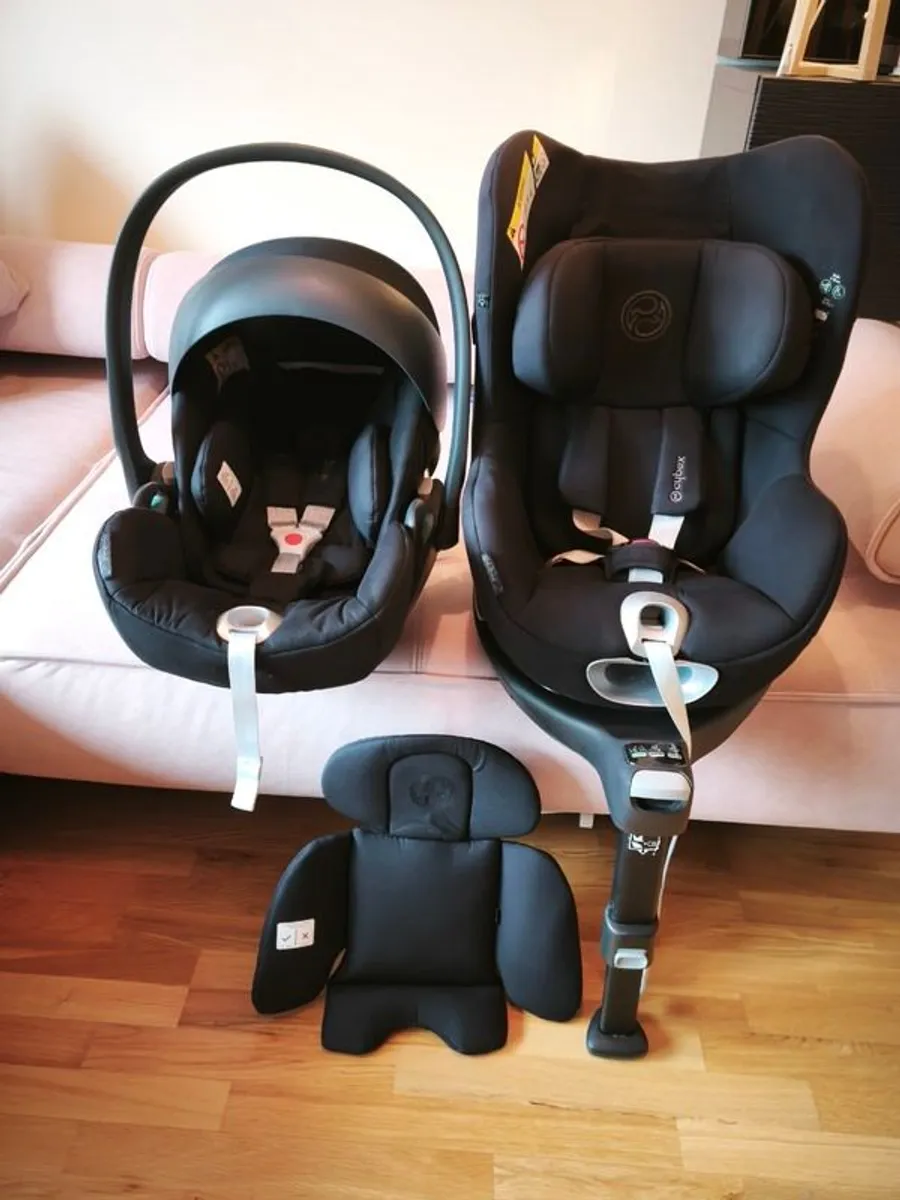 Cybex Cloud Z2 i-Size, cybex Base Z2, CYBEX Sirona T i-Size 360 Rotating - Image 1