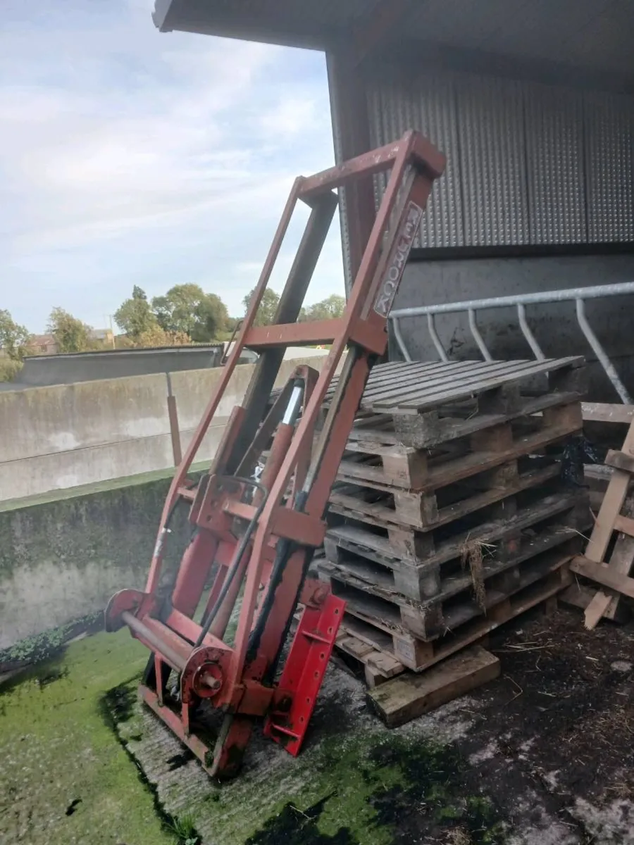 Farm items - Image 1