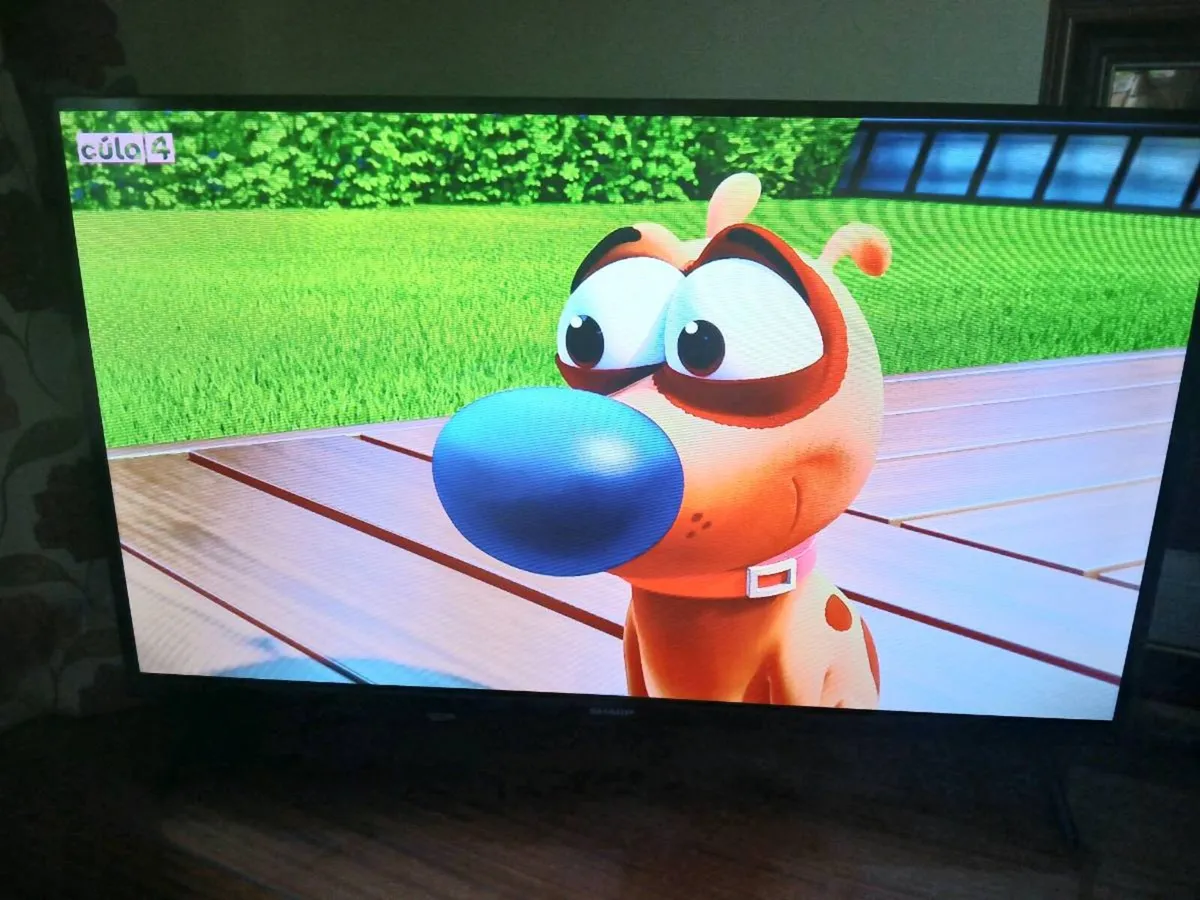 New Sharp 32inch Smart hdmi Satellite frameless tv - Image 1