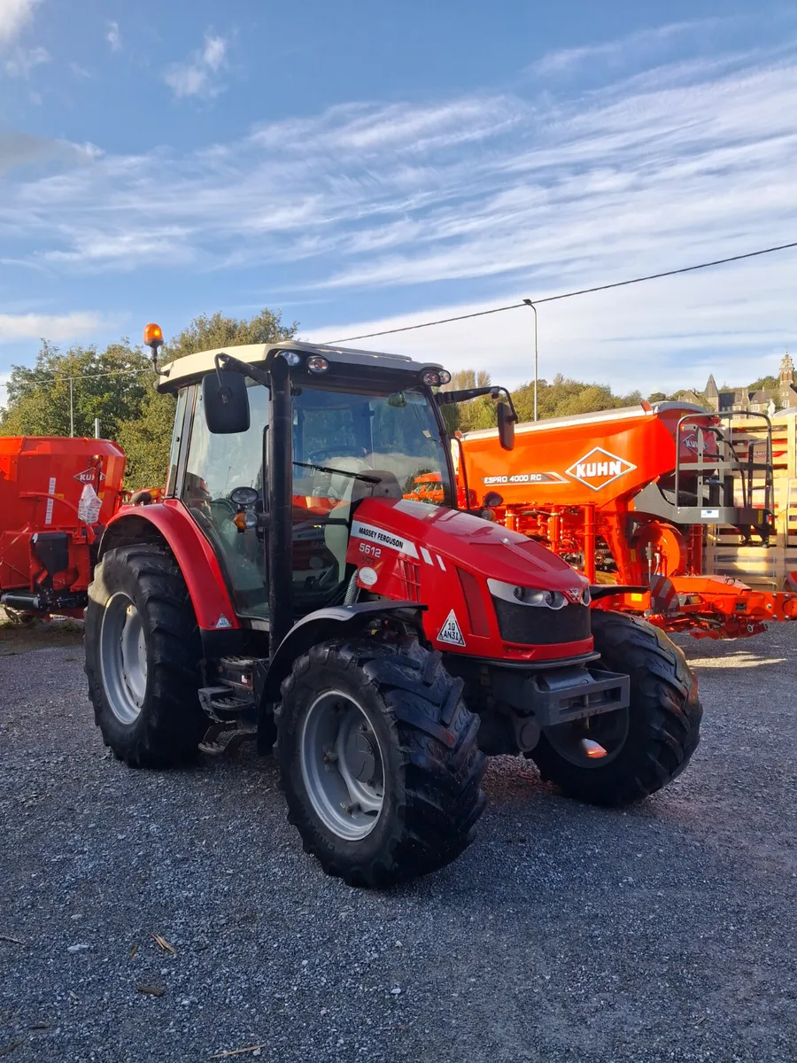 Massey Ferguson 5612 - Image 1