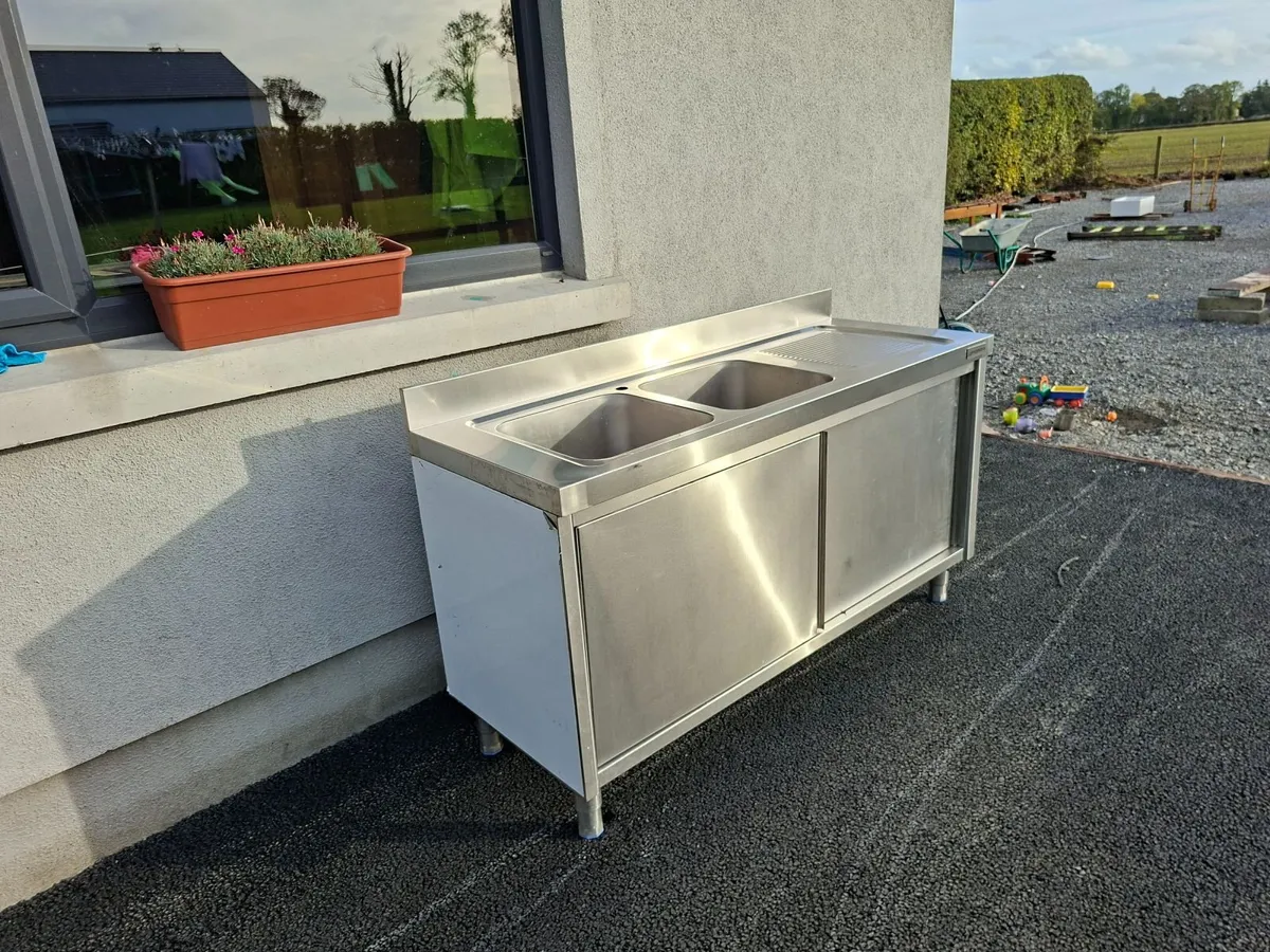 Stainless Steel freestanding double sink - Image 2