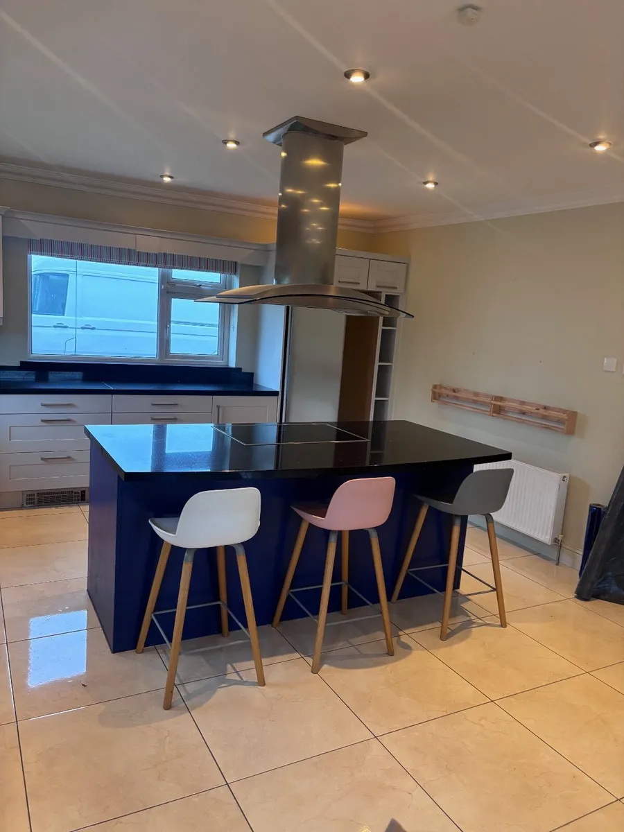 Kitchen - Image 4