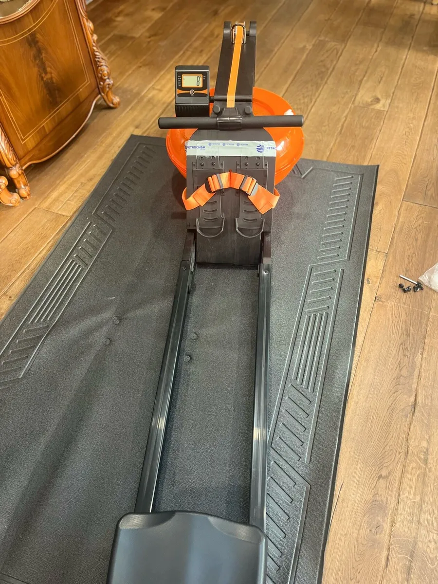 Rowing machine - Image 3