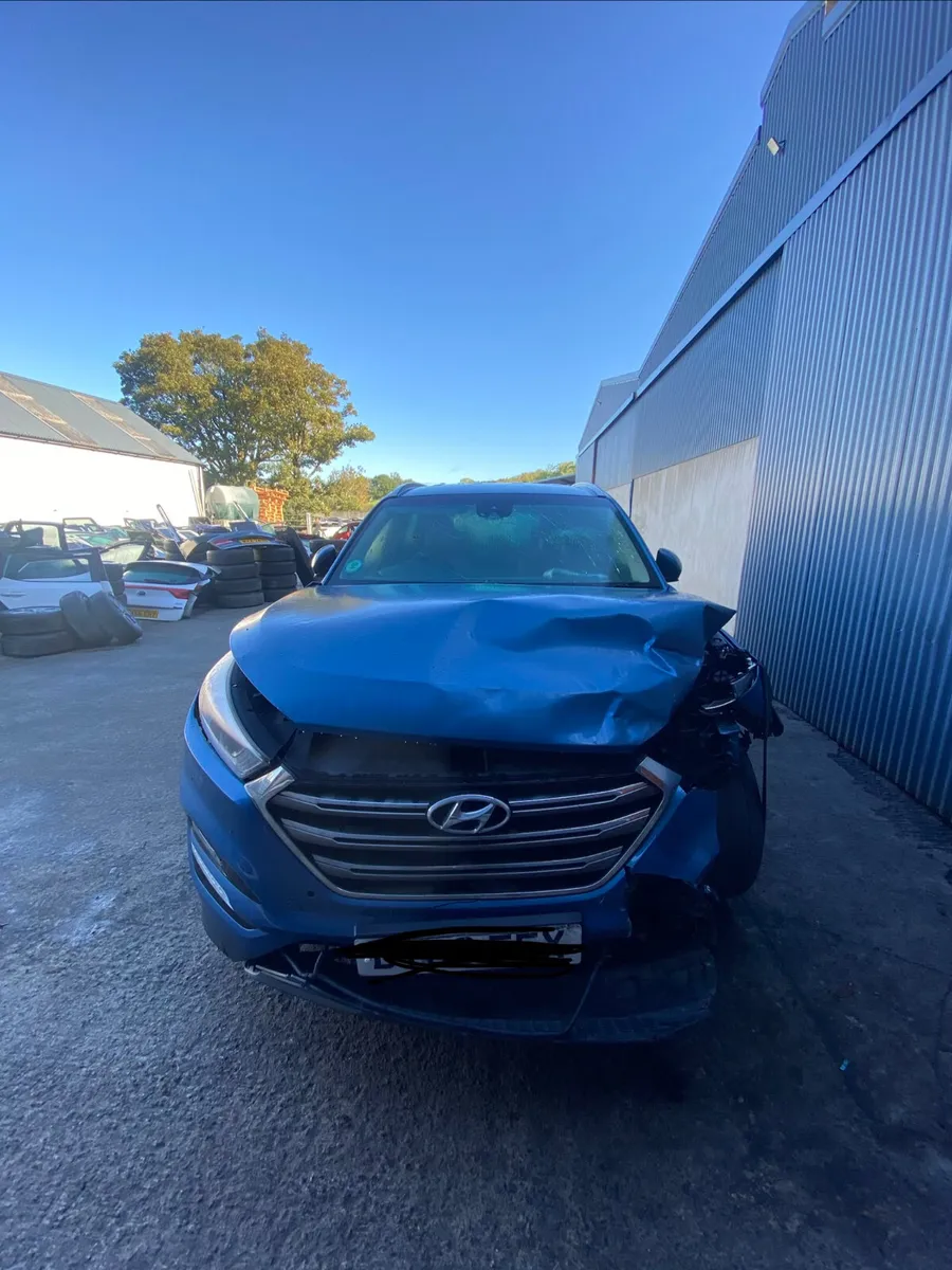 2018 Hyundai Tucson for breaking - Image 3