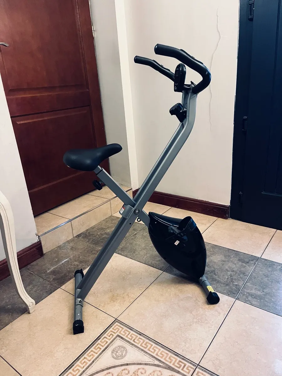 Exercise bike - Image 1