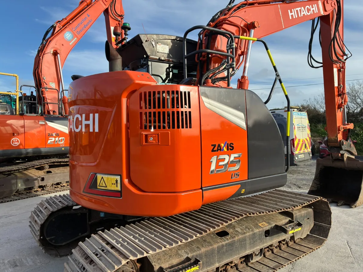 Hitachi ZX135US-7 - Image 3
