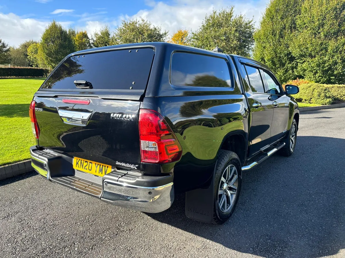 Toyota Hilux 2020 - Image 4