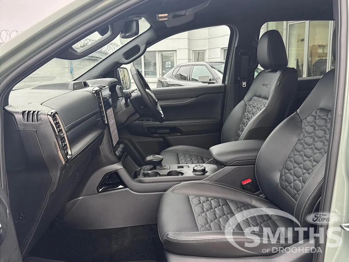 Ford Ranger WILDTRAK 3.0 V6 240PS - Image 3