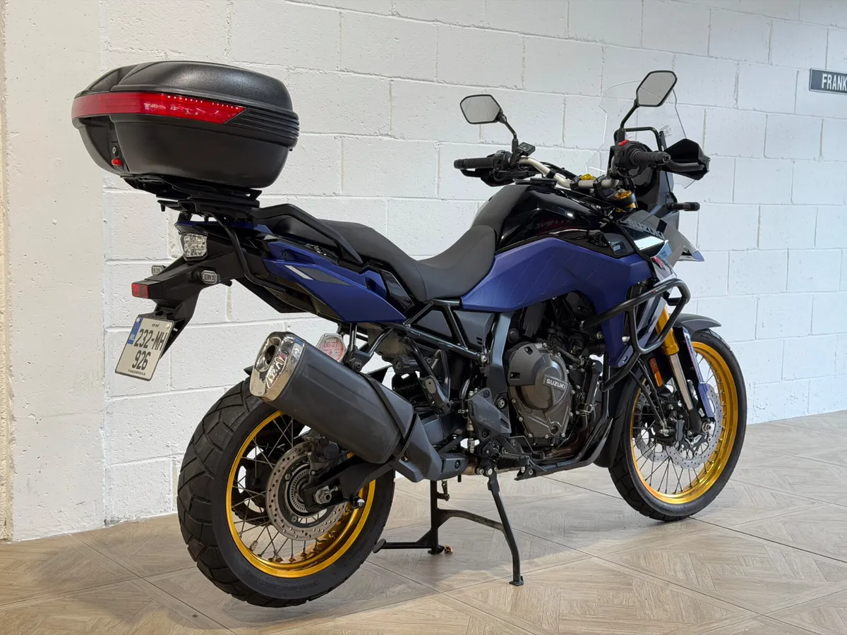 Suzuki V-Strom 800 DE 2023 - Image 3