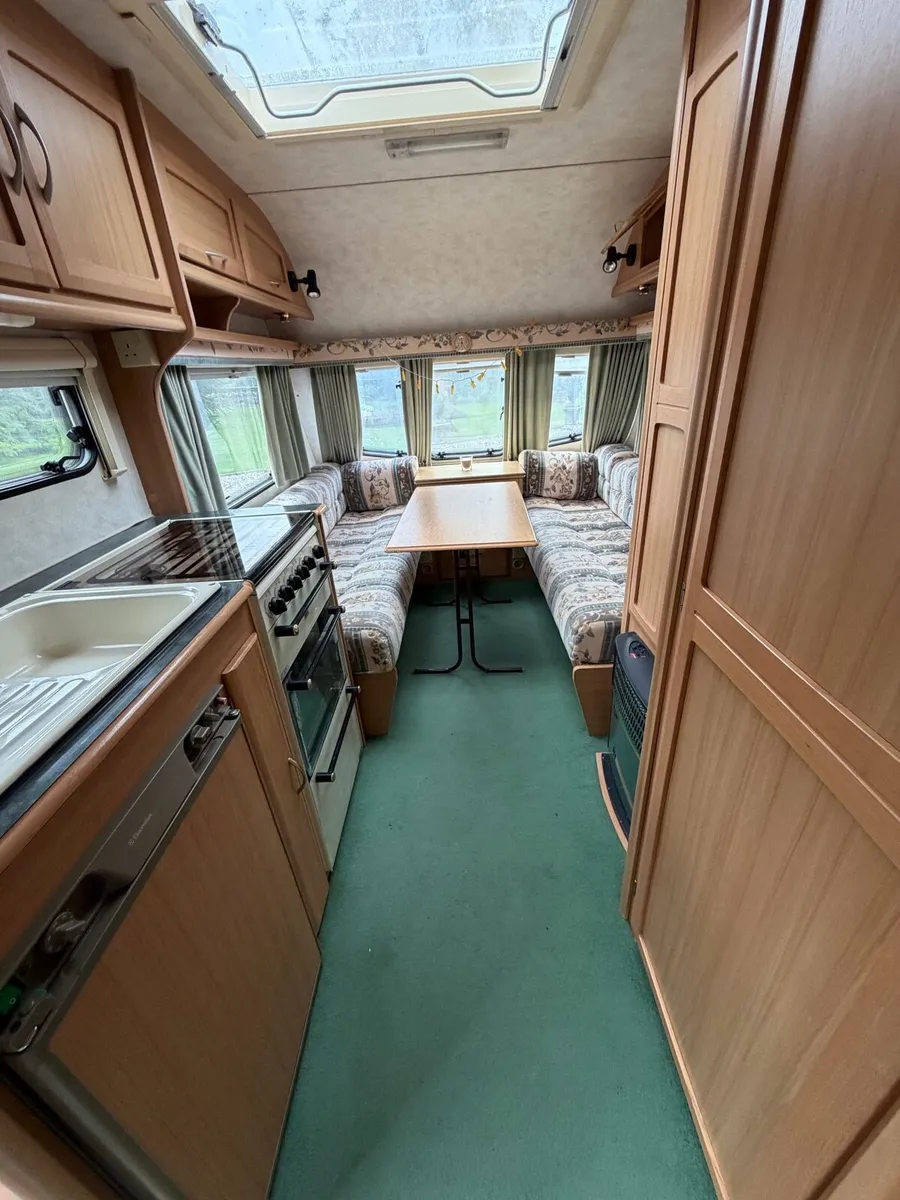 4 berth Caravan - Image 2