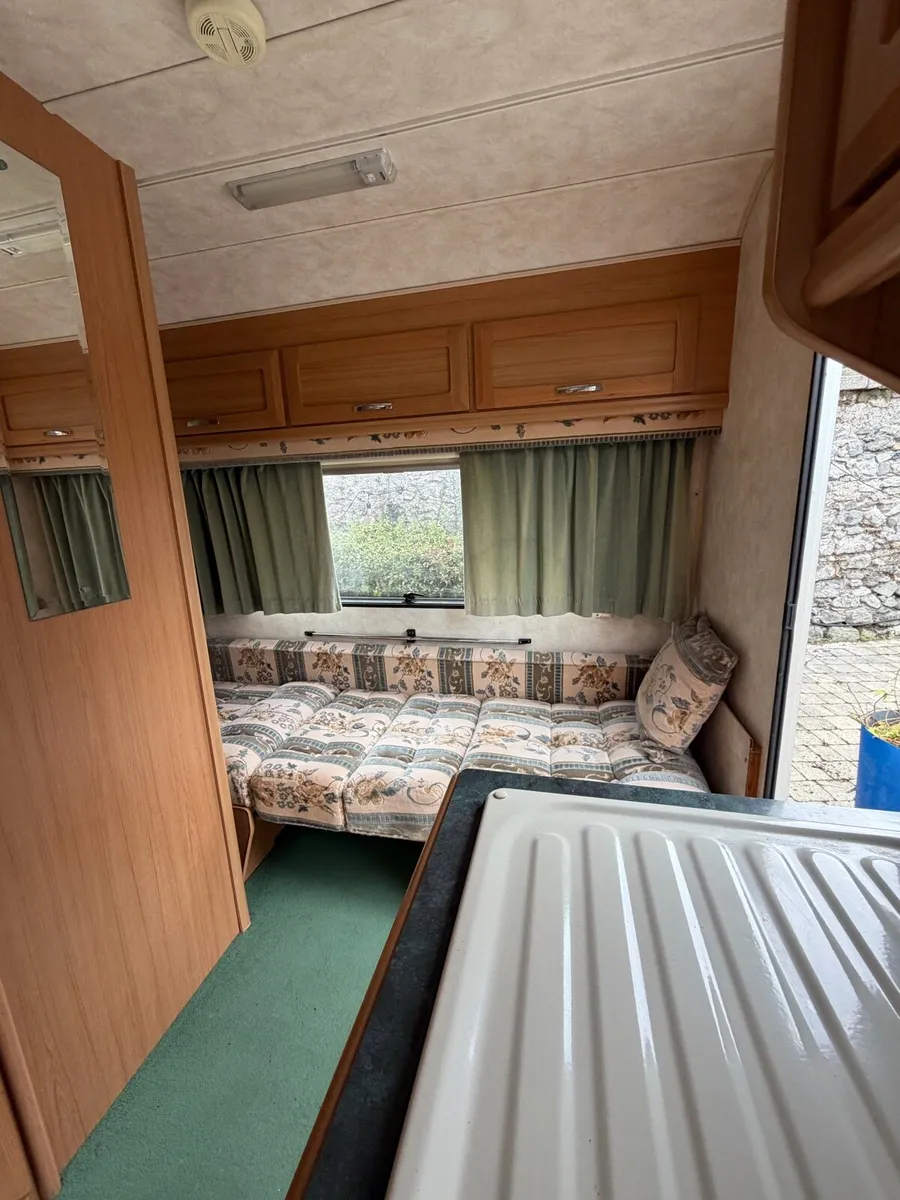 4 berth Caravan - Image 3