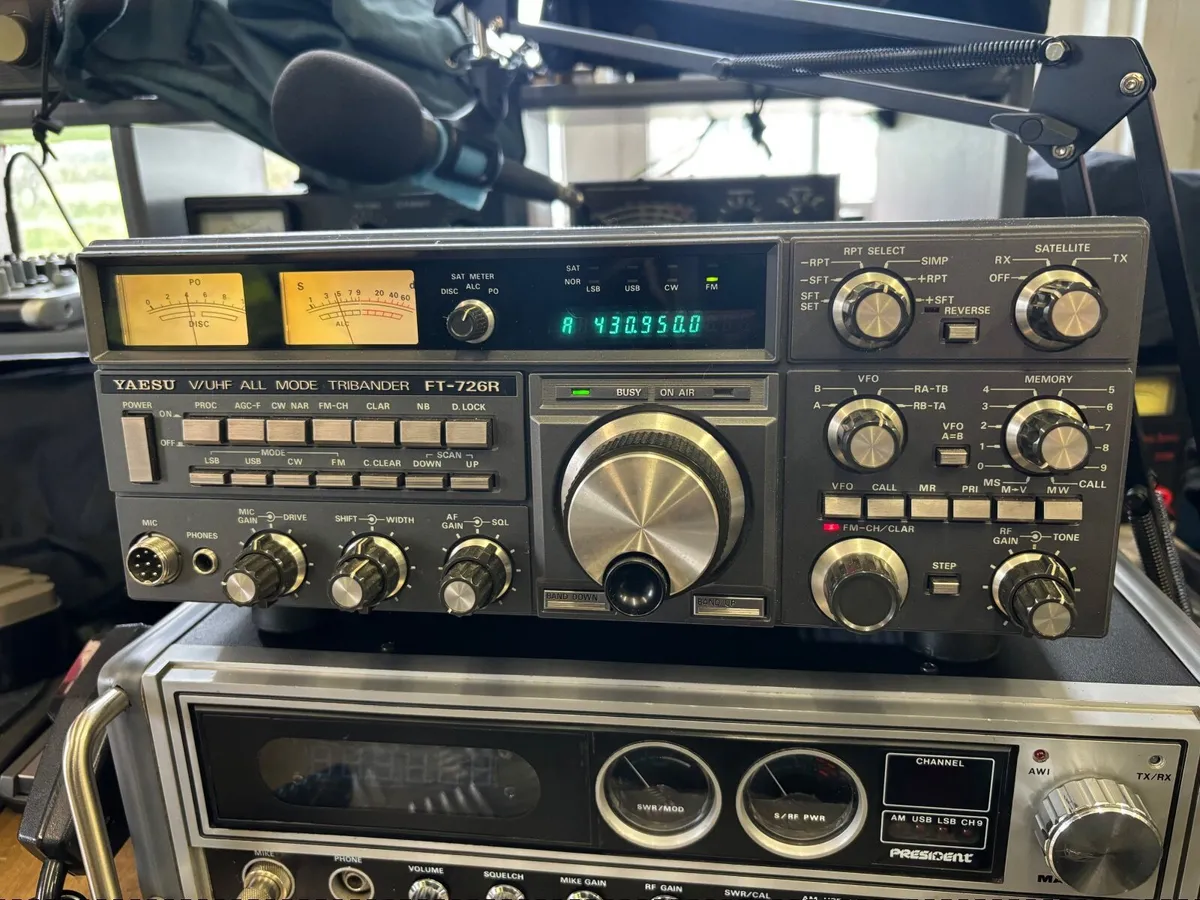 Yaesu FT726R Ham Radio Transceiver