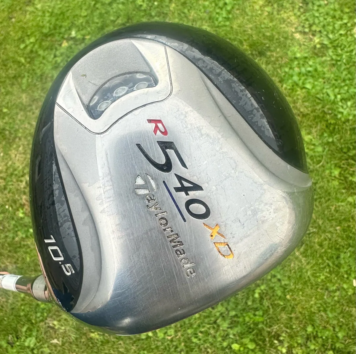 Taylormade R540 XD Driver Regular Shaft - Image 1