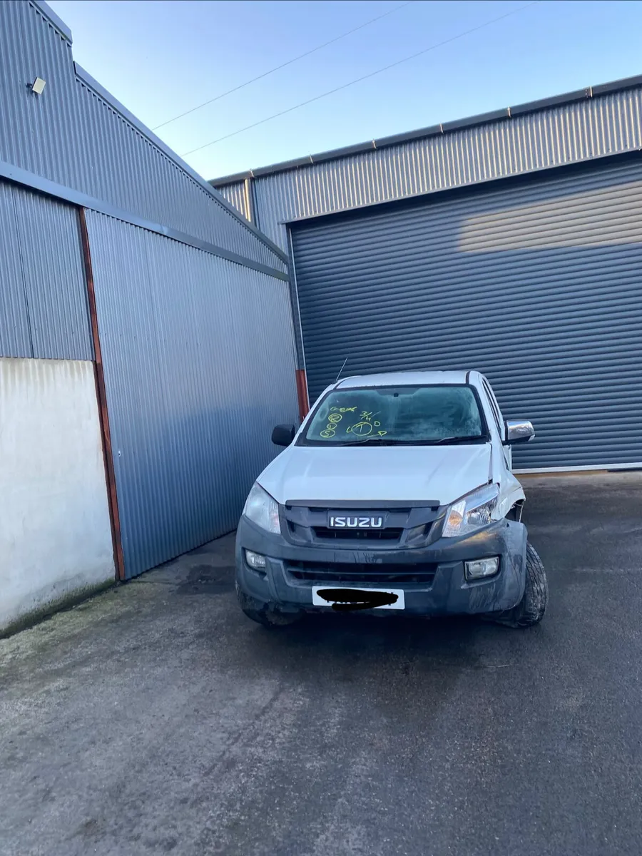 2015  D-Max for  breaking - Image 1
