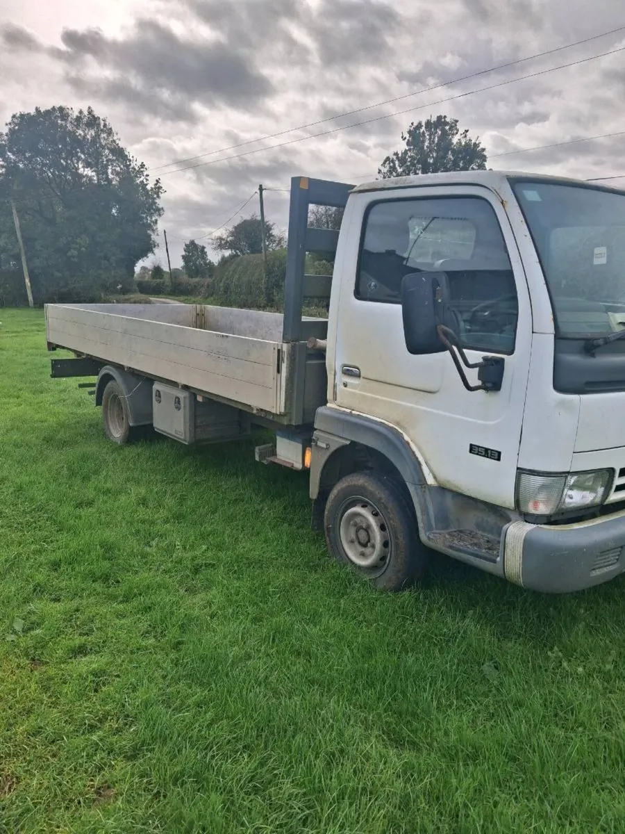 2004 Nissan Cabstar 3.0 - Image 3