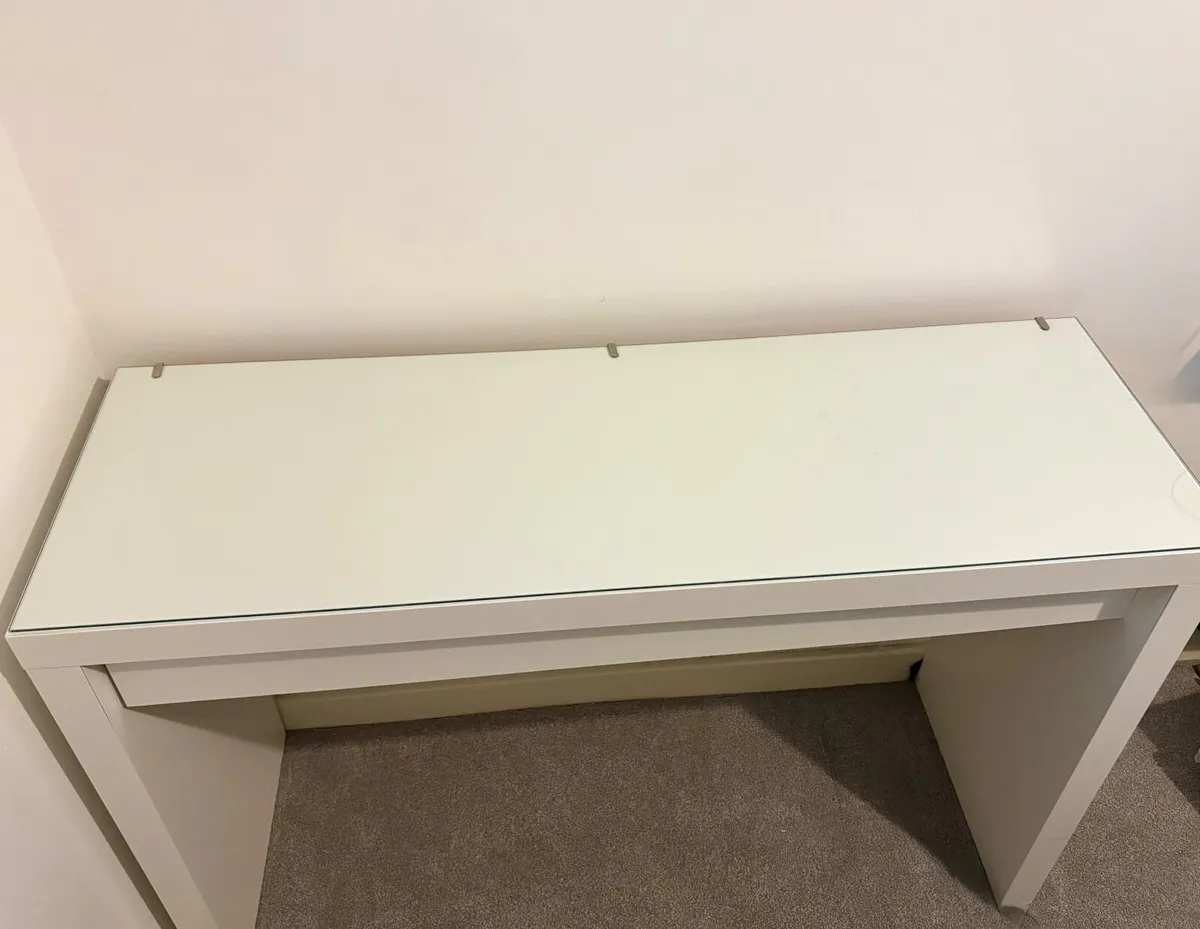 Ikea MALM dressing table - Image 3