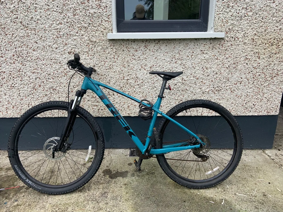 Trek Marlin 5 Bike - Image 3