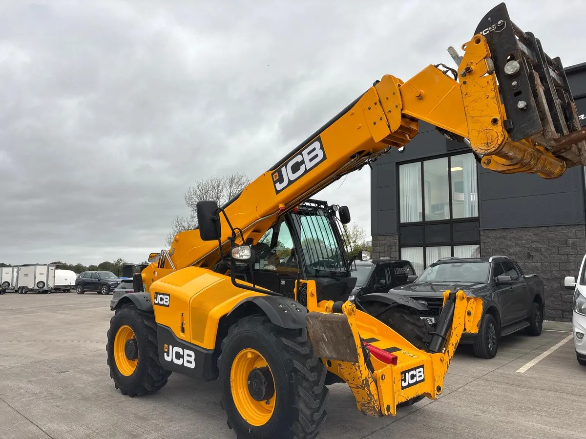 2022 JCB 540-140 - Image 3