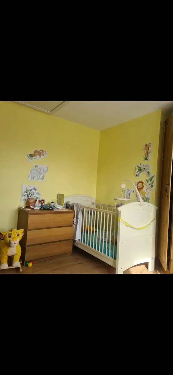Baby cot - Image 1