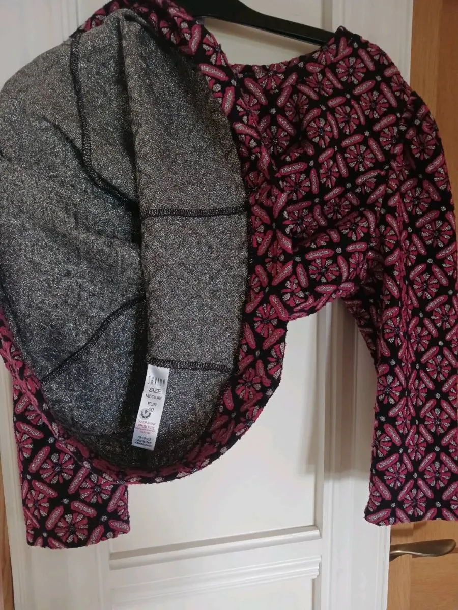 Ladies top - Image 2