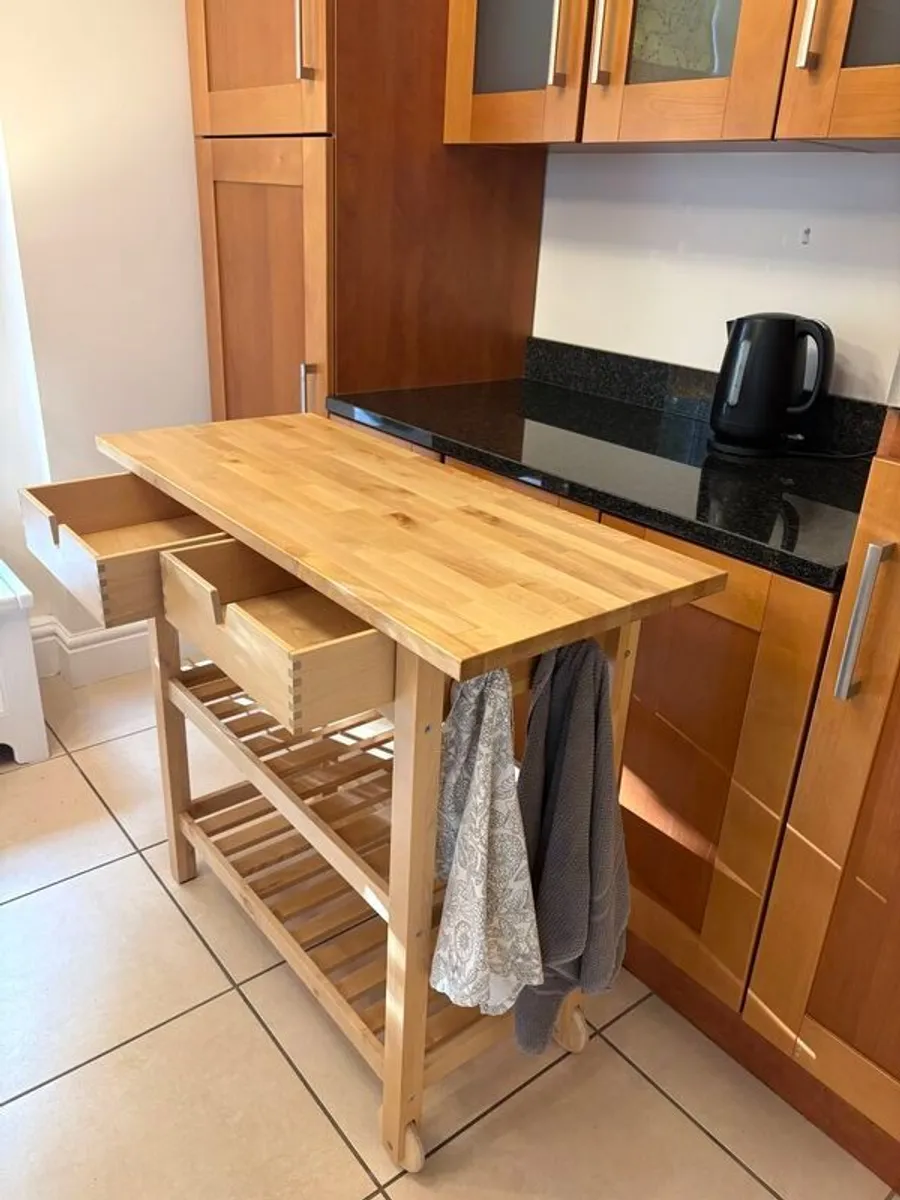 Kitchen Island - Image 2