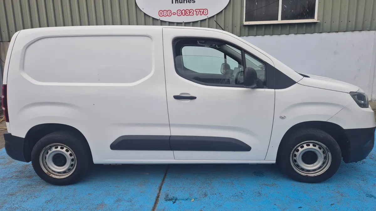 TOYOTA PROACE 1.5 CITY VAN - Image 1