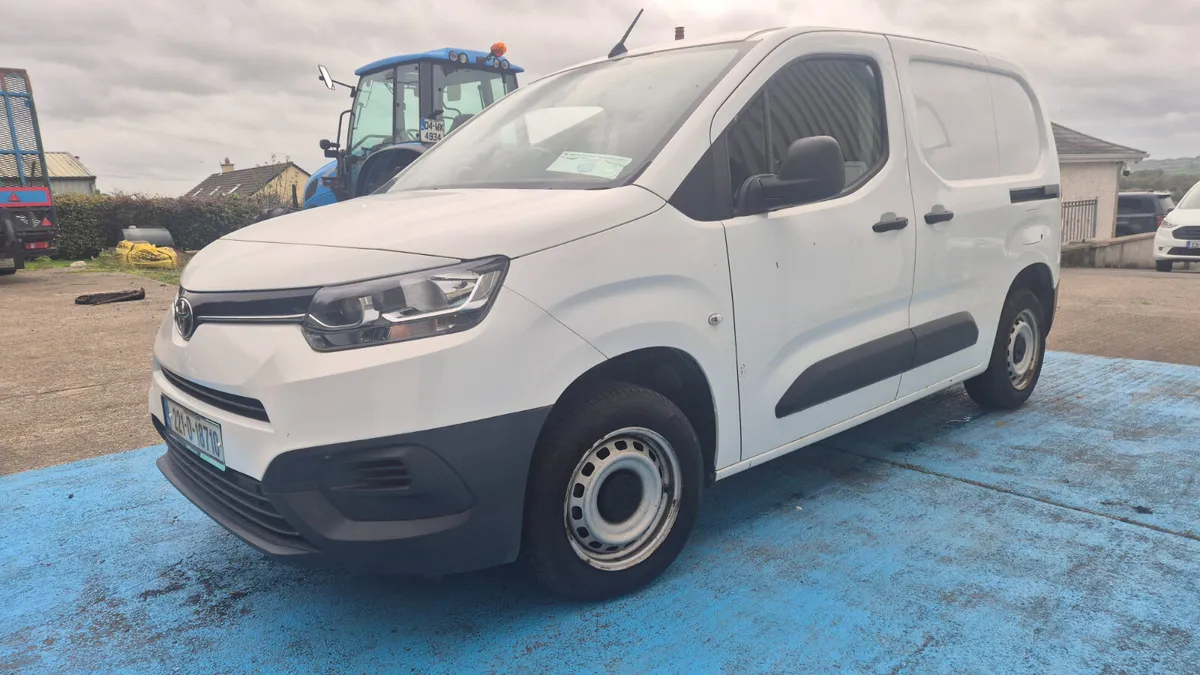 TOYOTA PROACE 1.5 CITY VAN - Image 4
