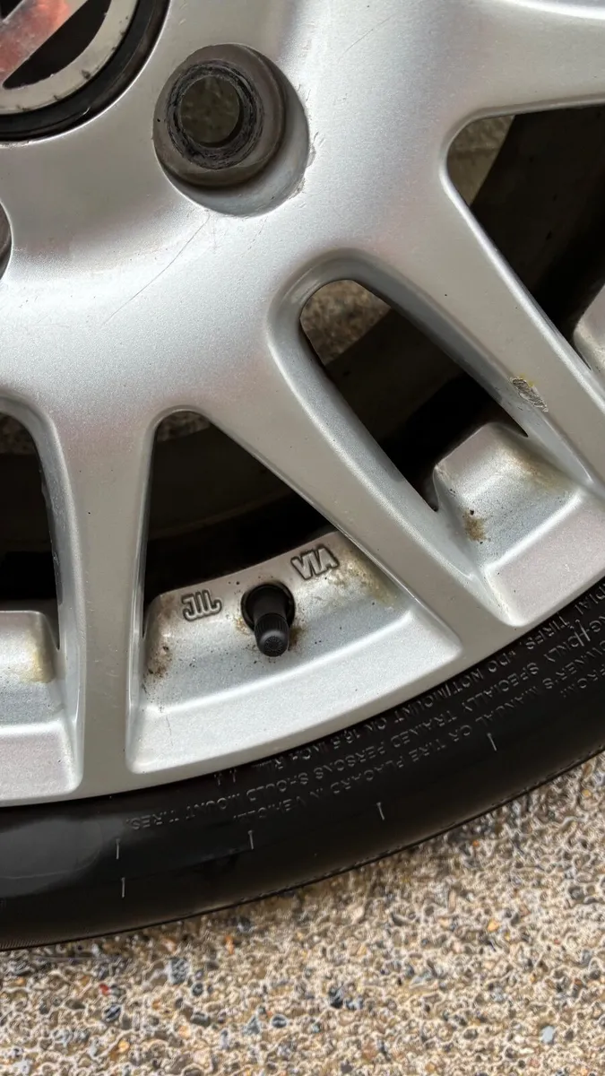 16” Alloy wheels & tyres - Image 3