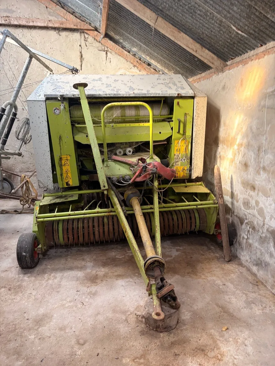 Claas Rollant 250 Roto Cut Round Baler - Image 2
