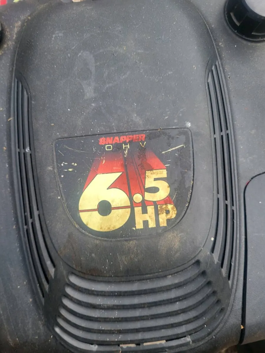 Commercial self drive mower - Image 4