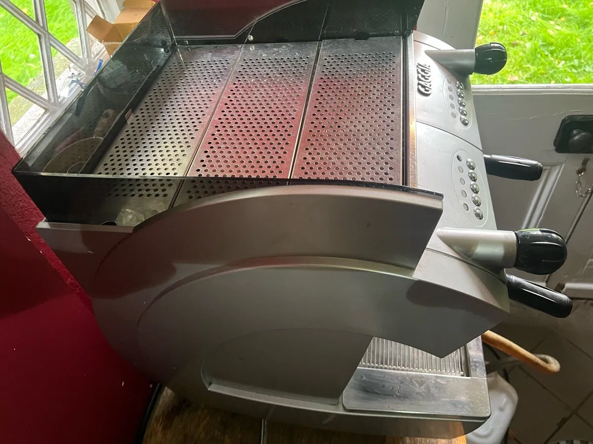 Coffee machine - Image 2
