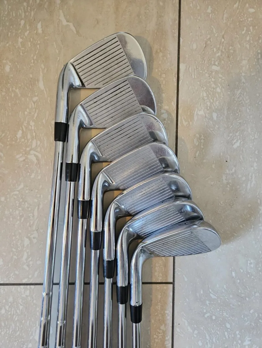 Callaway Apex Pro Irons 2016 - Image 2