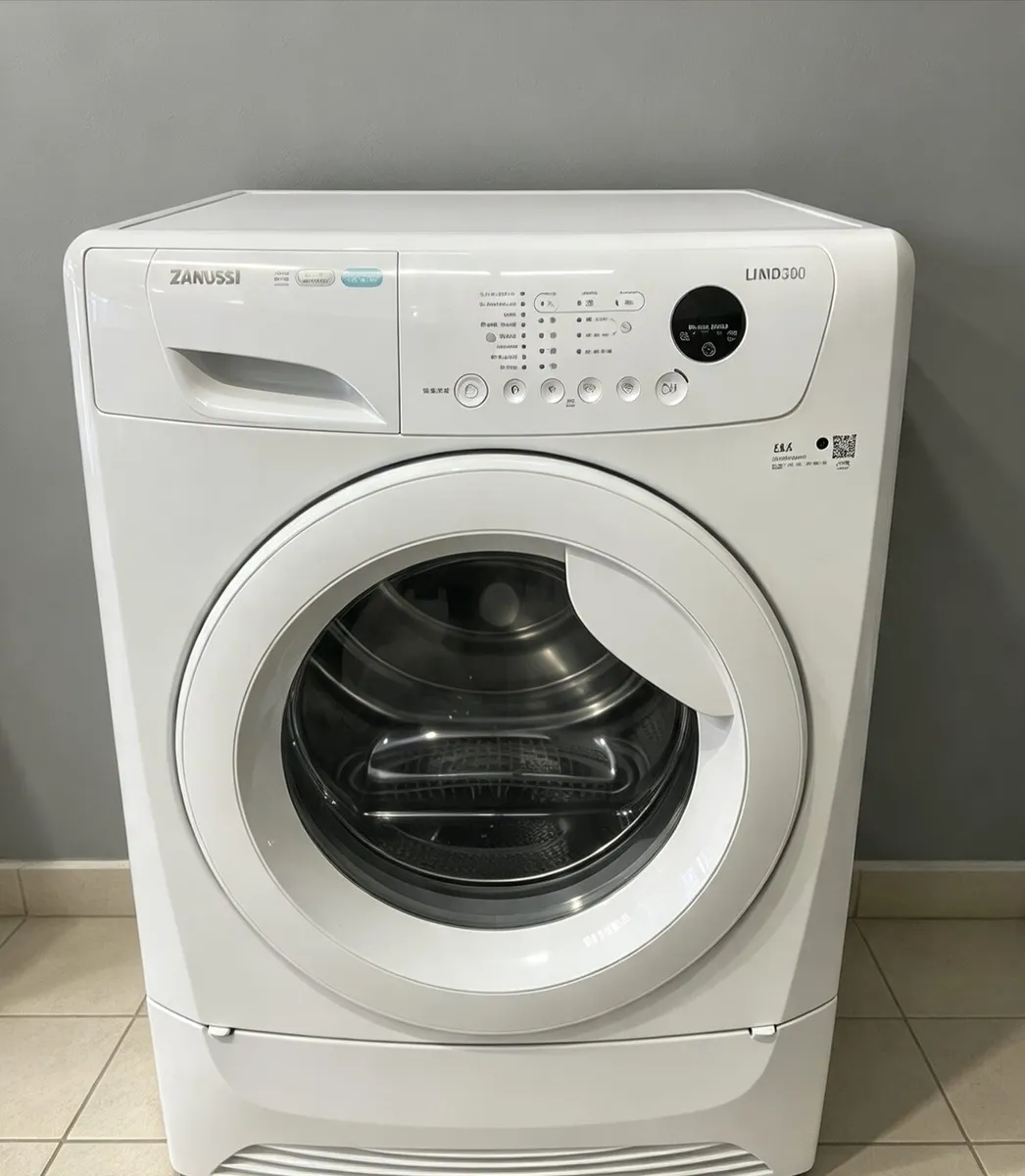Zanussi 10kg xxl condenser tumble dryer