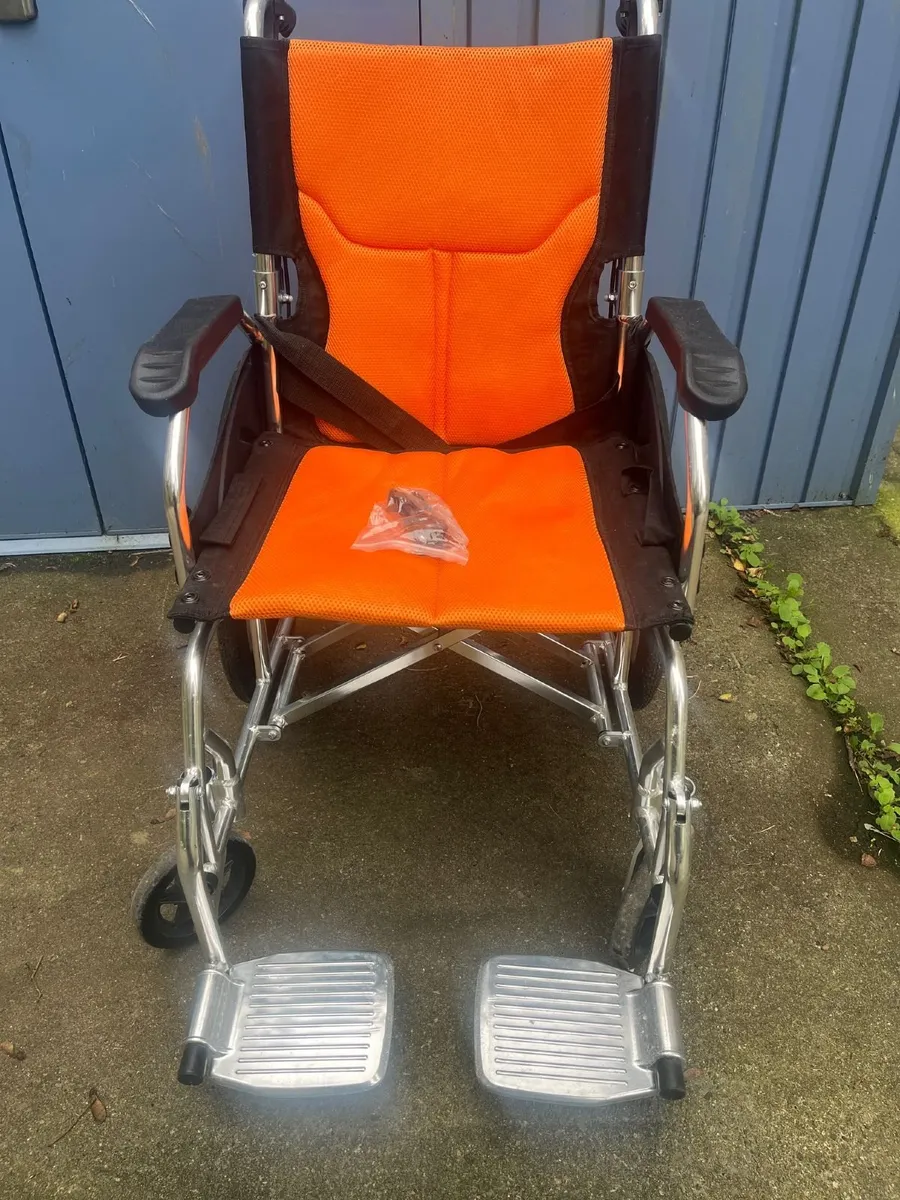 Wheel chair - Image 2