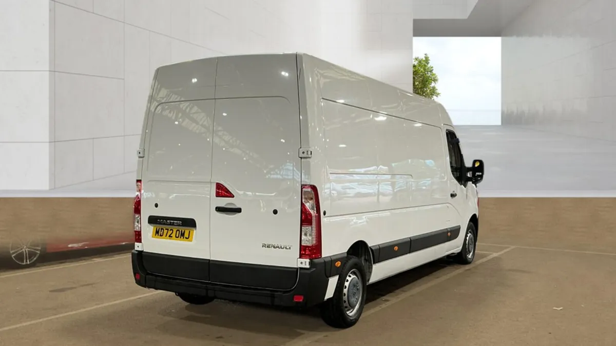 Renault Master 2022 - Image 4