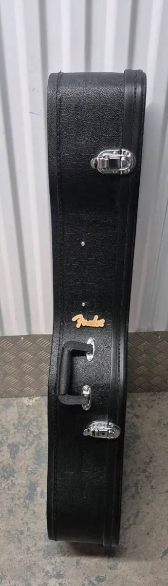 Fender Acoustic Guitar Hardcase - Image 1