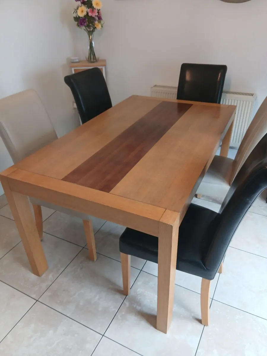 Dining table and chairs - Image 2