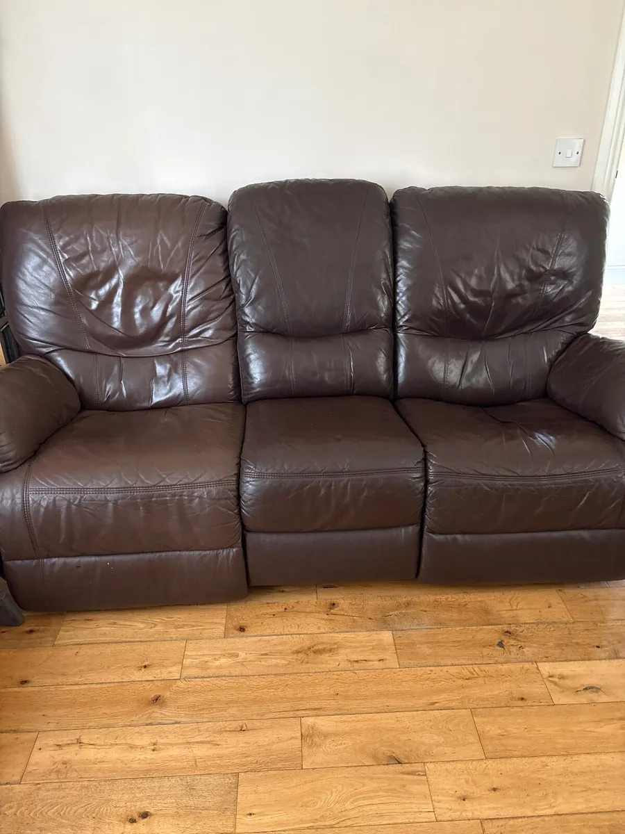 3 piece couch - Image 2