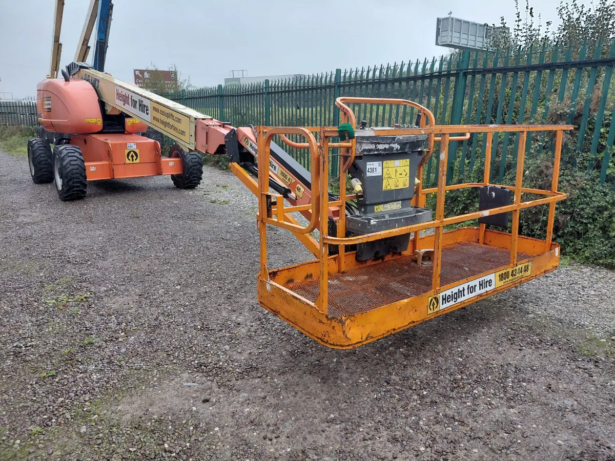 JLG 660SJ Telescopic Boom - year 2014 - Image 3