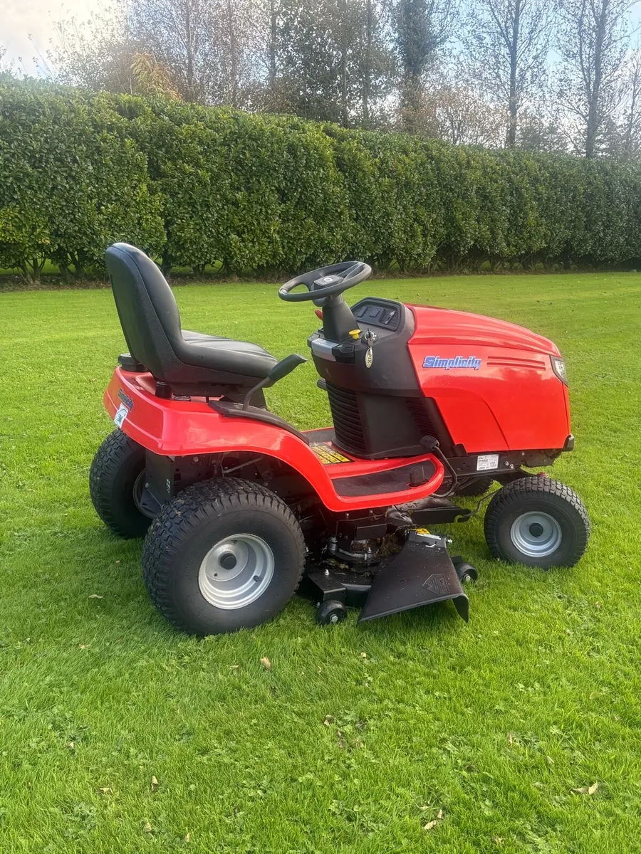 Simplicily ride on mower - Image 2