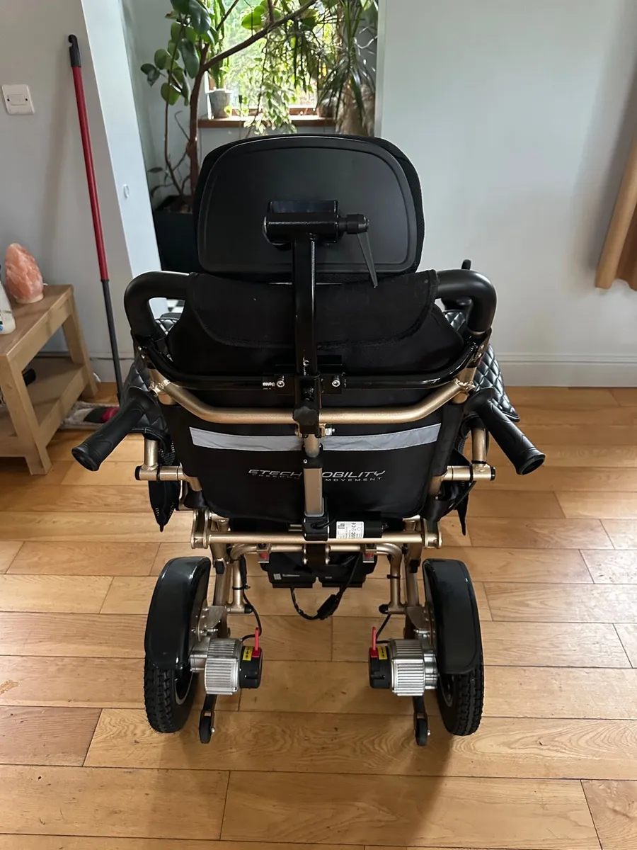 Electric wheelchair - Image 2