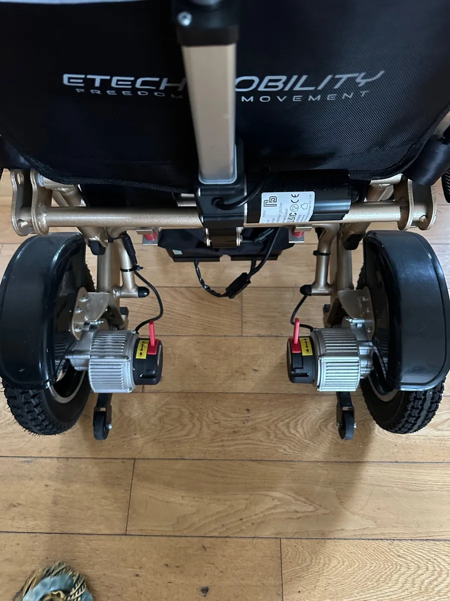 Electric wheelchair - Image 3